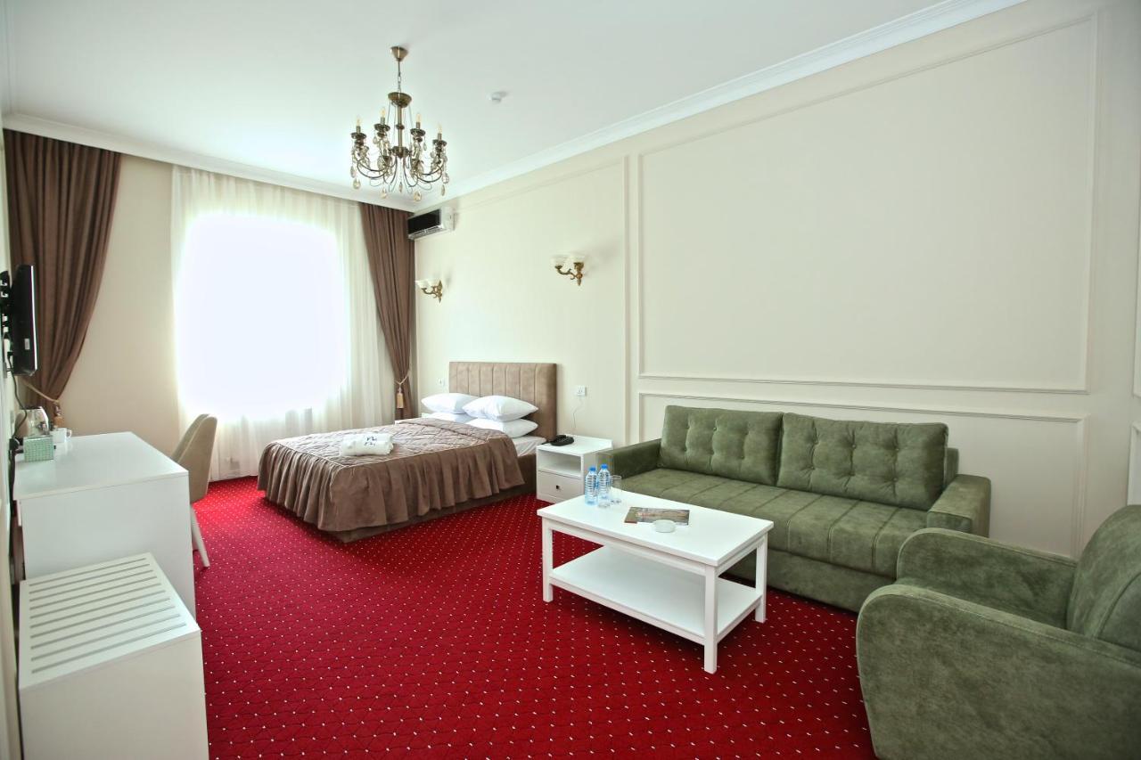 Miraj Hotel Baku Luaran gambar